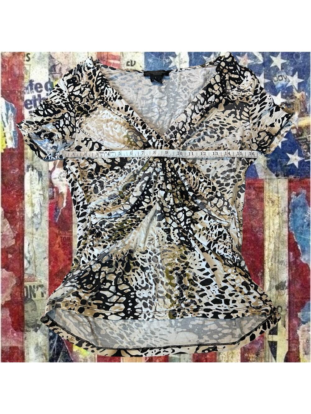 mixed leopard pattern v neck twisted front animal print top